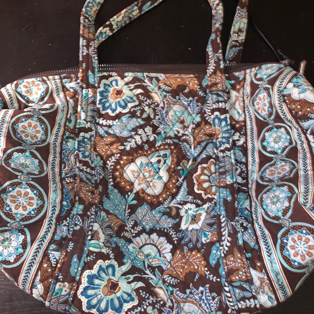Vera Bradley medium duffle tote